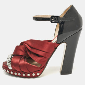 N&deg;21 Burgundy/Black Patent Leather and Satin Ankle Strap Sandals Size 40