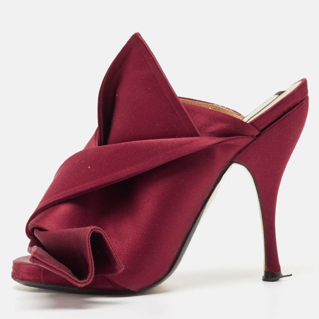 luxury-women-n21-used-shoes-p1110294-010 N21 Burgundy Satin Raso Knot Peep Toe Mules Size 36