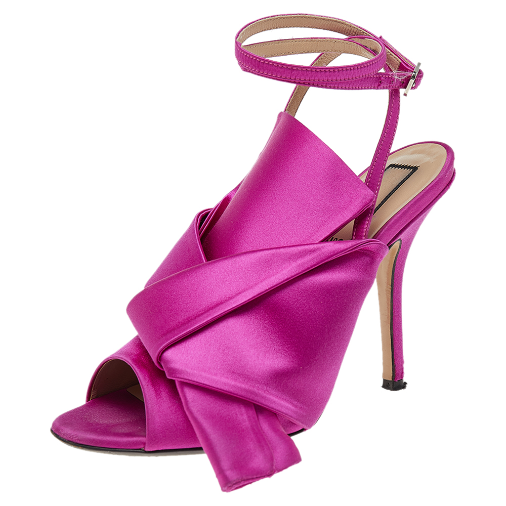 luxury-women-n21-used-shoes-p498541-007 N21 Pink Satin Raso Knot Ankle Wrap Sandals Size 37