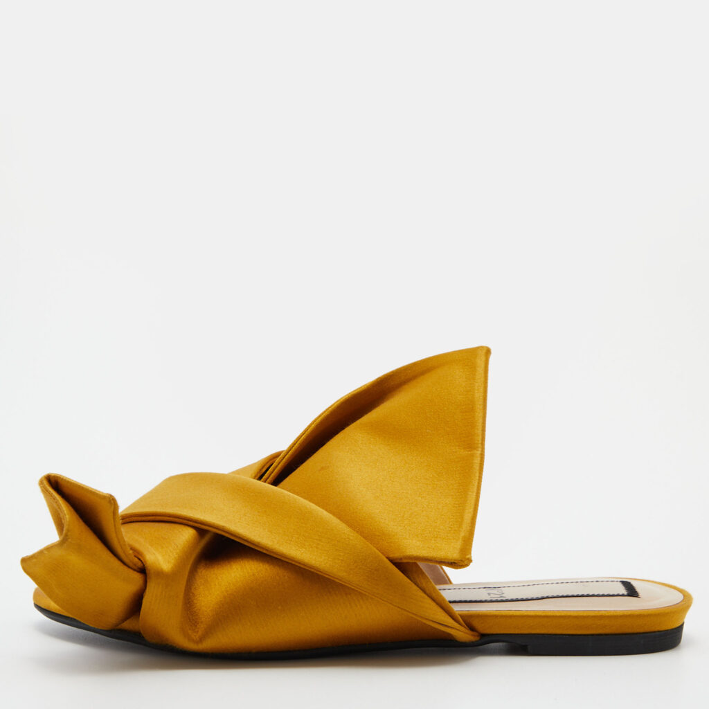luxury-women-n21-used-shoes-p779334-002 N°21 Mustard Yellow Satin Knot Flat Mules Size 37.5