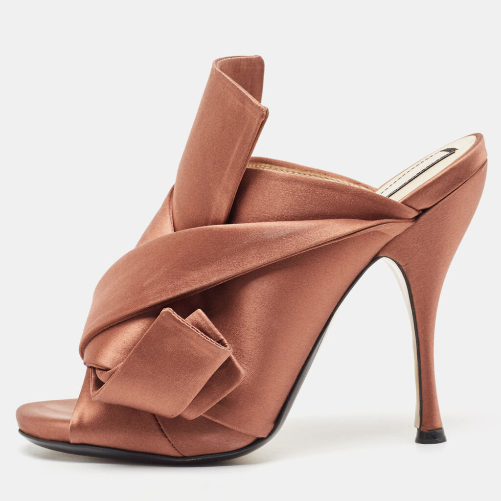 luxury-women-n21-used-shoes-p931016-010 N21 Brown Satin Raso Knot Peep Toe Mules Size 39