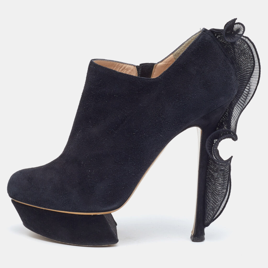 luxury-women-nicholaskirkwood-used-shoes-p832384-008 Nicholas Kirkwood Black Suede Ruffle Trimmed Platform Pumps Size 40