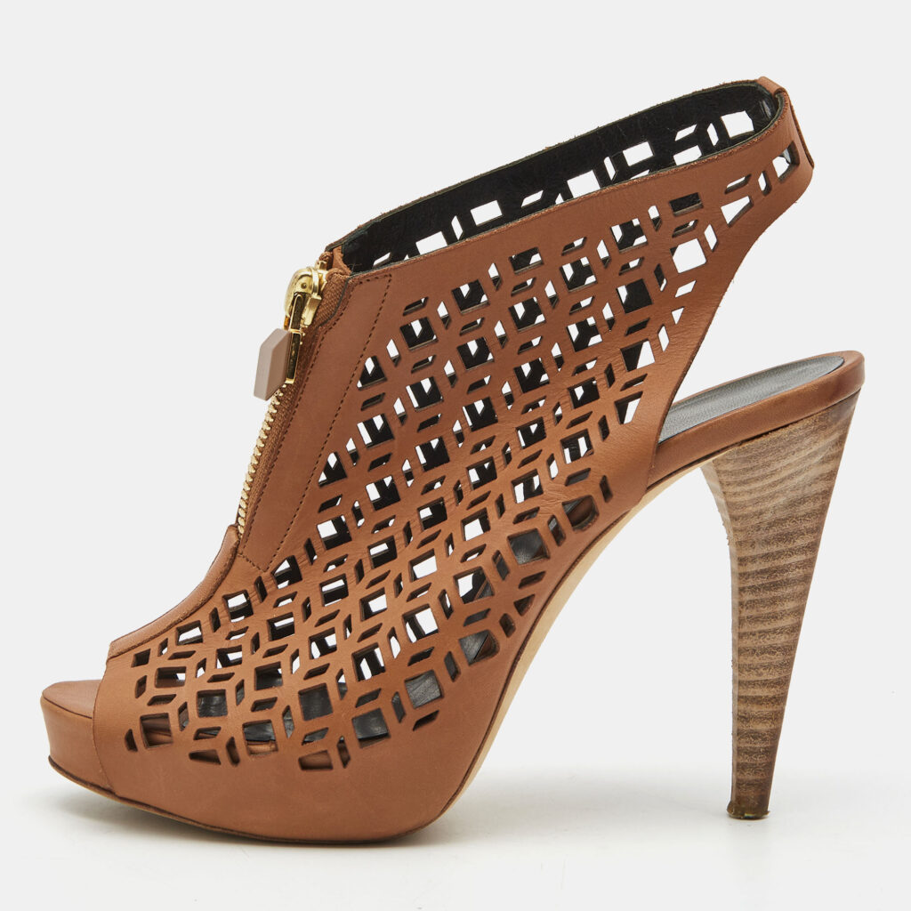 luxury-women-pierre-hardy-used-shoes-p784500-010 Pierre Hardy Brown Leather Laser Cut Out Zip Detail Booties Size 36.5