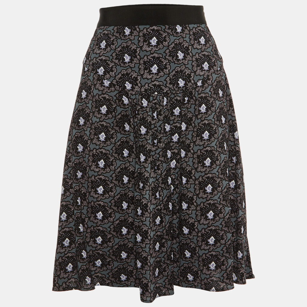 luxury-women-prada-used-clothes-p1152287-005 Prada Black Printed Crepe Pleated Mini Skirt M