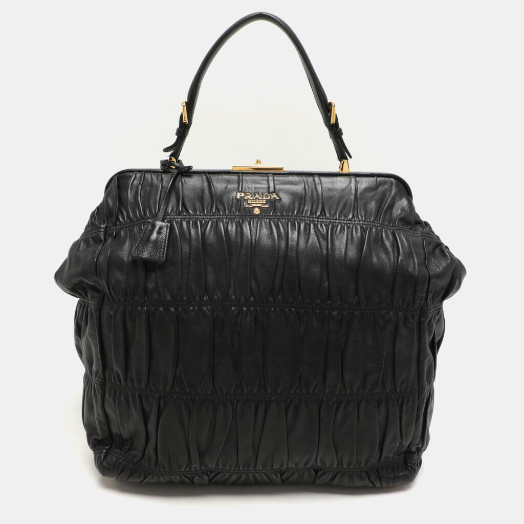 luxury-women-prada-used-handbags-p1145650-017.jpg Prada Black Matelasse Leather Top Handle Bag