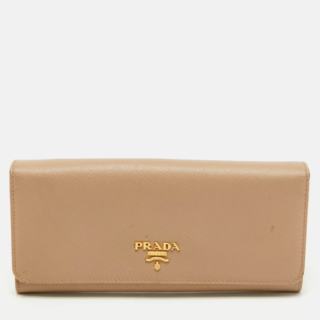 luxury-women-prada-used-handbags-p1159725-010 Prada Beige Saffiano Metal Leather Logo Flap Continental Wallet