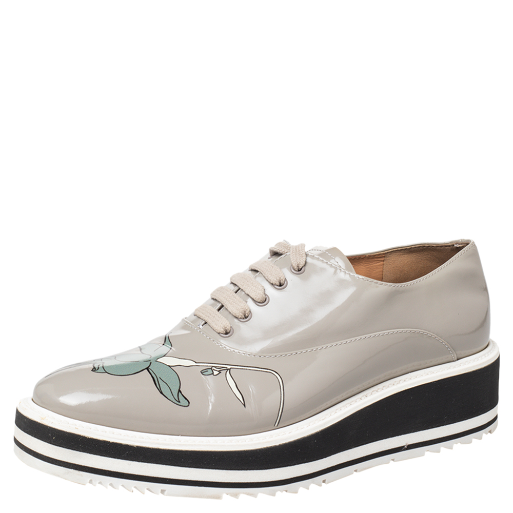 luxury-women-prada-used-shoes-p466837-009 Prada Grey Leather Flower Print Platform Lace Up Oxford Size 38