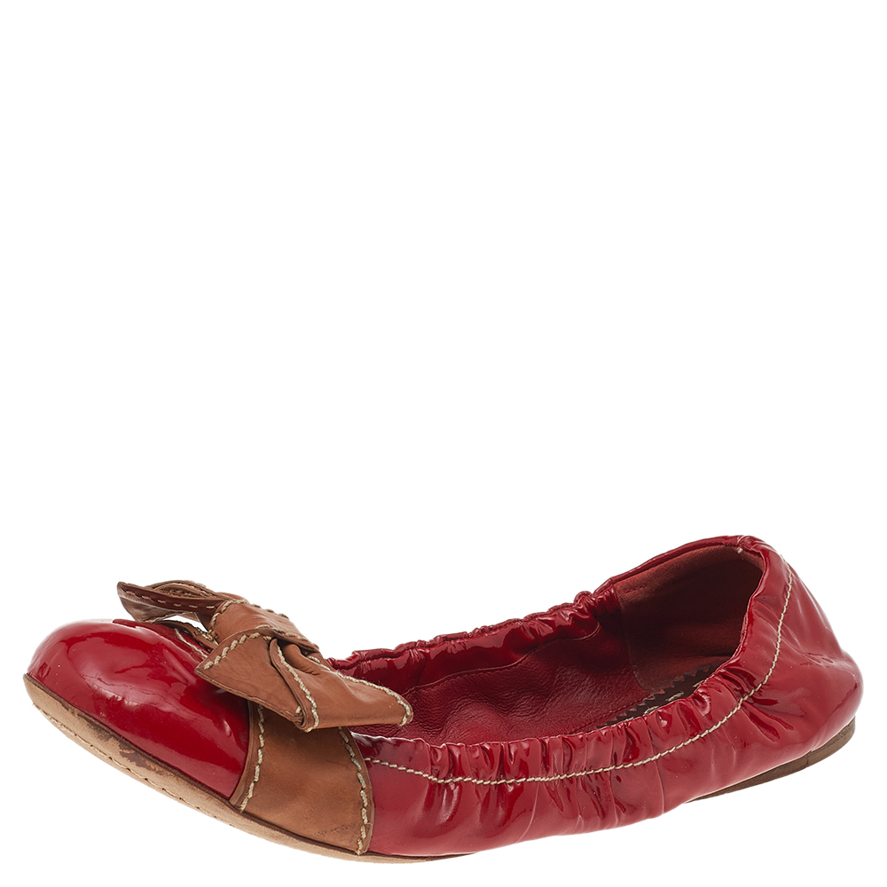 luxury-women-prada-used-shoes-p515323-003 Prada Red/Brown Patent Leather Bow Scrunch Ballet Flats Size 38