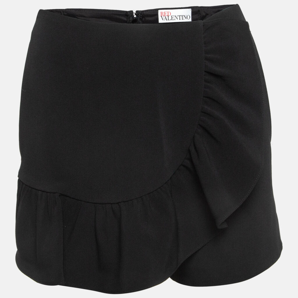 luxury-women-red-valentino-used-clothes-p994864-001 RED Valentino Black Crepe Ruffled Detail Shorts S