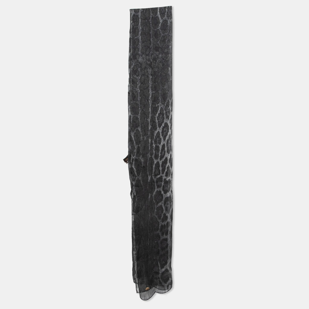 luxury-women-roberto-cavalli-used-accessories-p829045-008 Roberto Cavalli Black Animal Print Silk Stole
