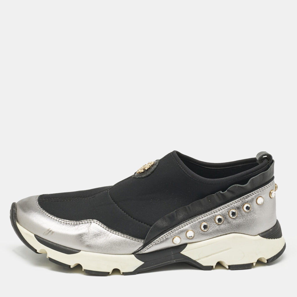 luxury-women-roberto-cavalli-used-shoes-p1160475-003 Roberto Cavalli Black/Silver Nylon and Leather Crystal Embellished Slip On Sneakers Size 38