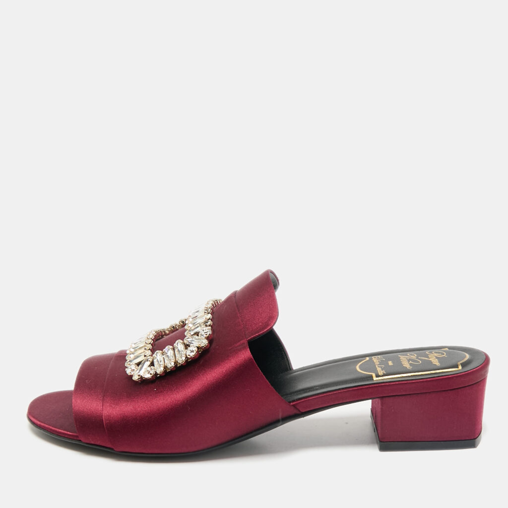 luxury-women-roger-vivier-used-shoes-p1158230-001 Roger Vivier Burgundy Satin Crystal Embellished Slide Sandals Size 38