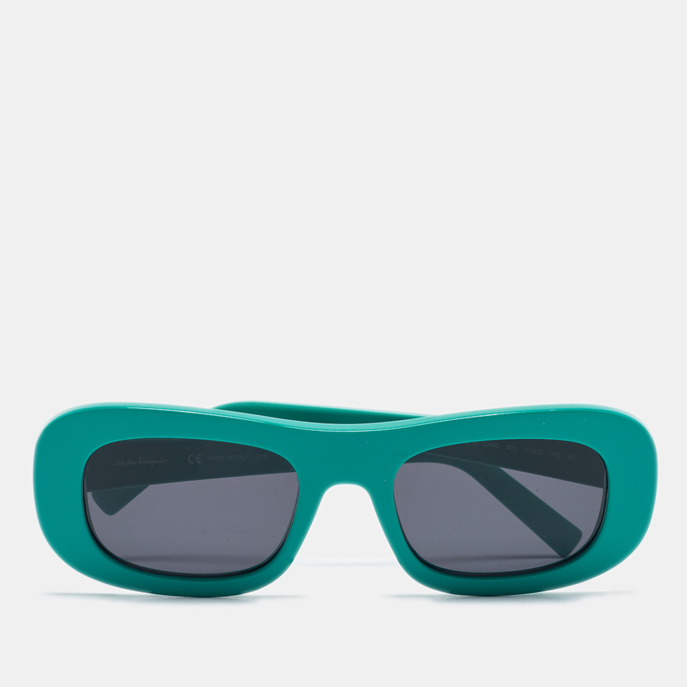 luxury-women-salvatore-ferragamo-used-accessories-p744609-001 Salvatore Ferragamo Green SF1046S Gradient Sunglasses