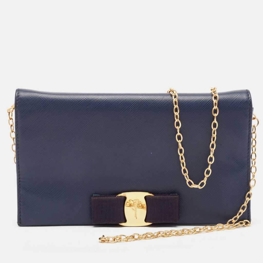 luxury-women-salvatore-ferragamo-used-handbags-p1125006-014 Salvatore Ferragamo Navy Blue Leather Vara Bow Flap Wallet On Chain