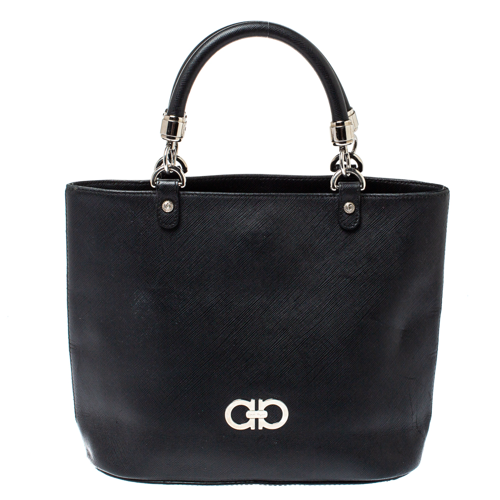 luxury-women-salvatore-ferragamo-used-handbags-p366924-005 Salvatore Ferragamo Black Leather Double Gancio Tote