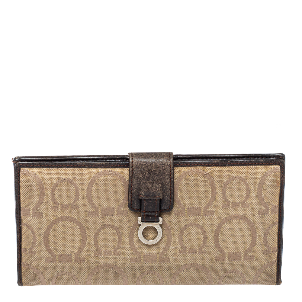 luxury-women-salvatore-ferragamo-used-handbags-p385008-007 Salvatore Ferragamo Beige/Brown Gancini Canvas and Leather Wallet