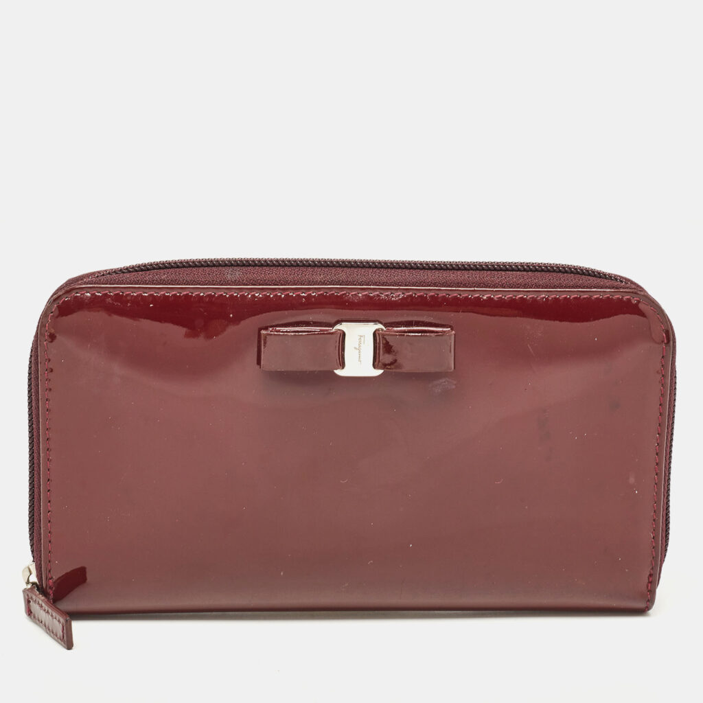luxury-women-salvatore-ferragamo-used-handbags-p923264-015 Salvatore Ferragamo Burgundy Patent Leather Vara Bow Zip Around Wallet