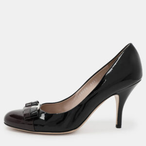 Salvatore Ferragamo Black/Burgundy Patent Leather Bow Pumps Size 38
