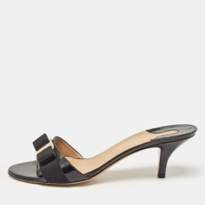 Salvatore Ferragamo Black Patent Leather Glory Bow Slide Sandals Size 40.5