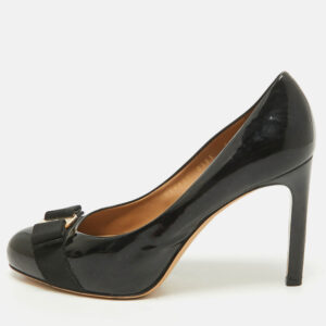 Salvatore Ferragamo Black Patent Leather Vara Bow Pumps Size 37