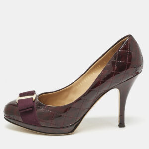 Salvatore Ferragamo Burgundy Quilted Patent Leather Vara Bow Pumps Size 36.5