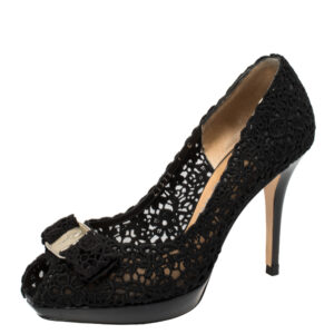 Salvatore Ferragamo Black Bonita Lace Peep Toe Pumps Size 37.5