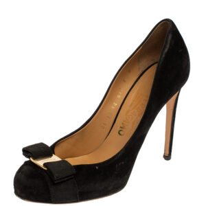 Salvatore Ferragamo Black Suede Carla Vara Bow Pumps Size 38.5