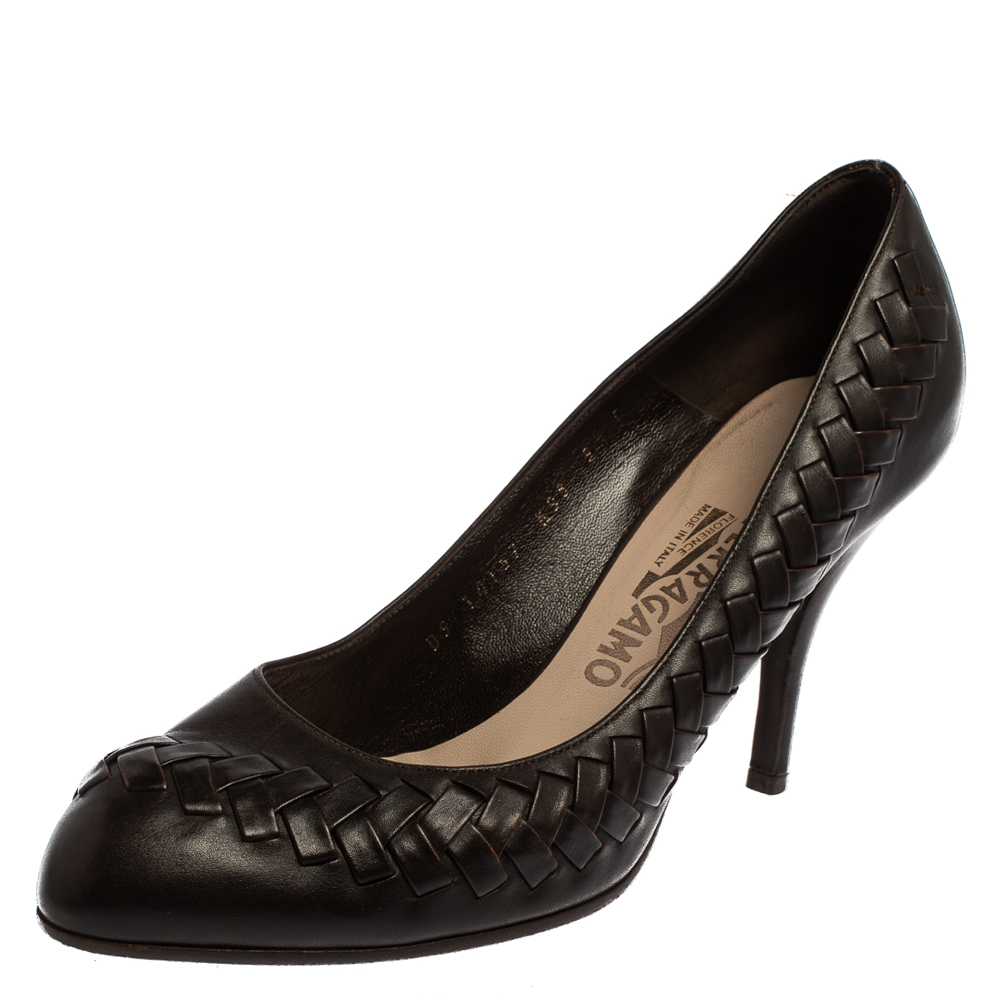 luxury-women-salvatore-ferragamo-used-shoes-p413828-001 Salvatore Ferragamo Dark Brown Leather Pumps Size 39.5
