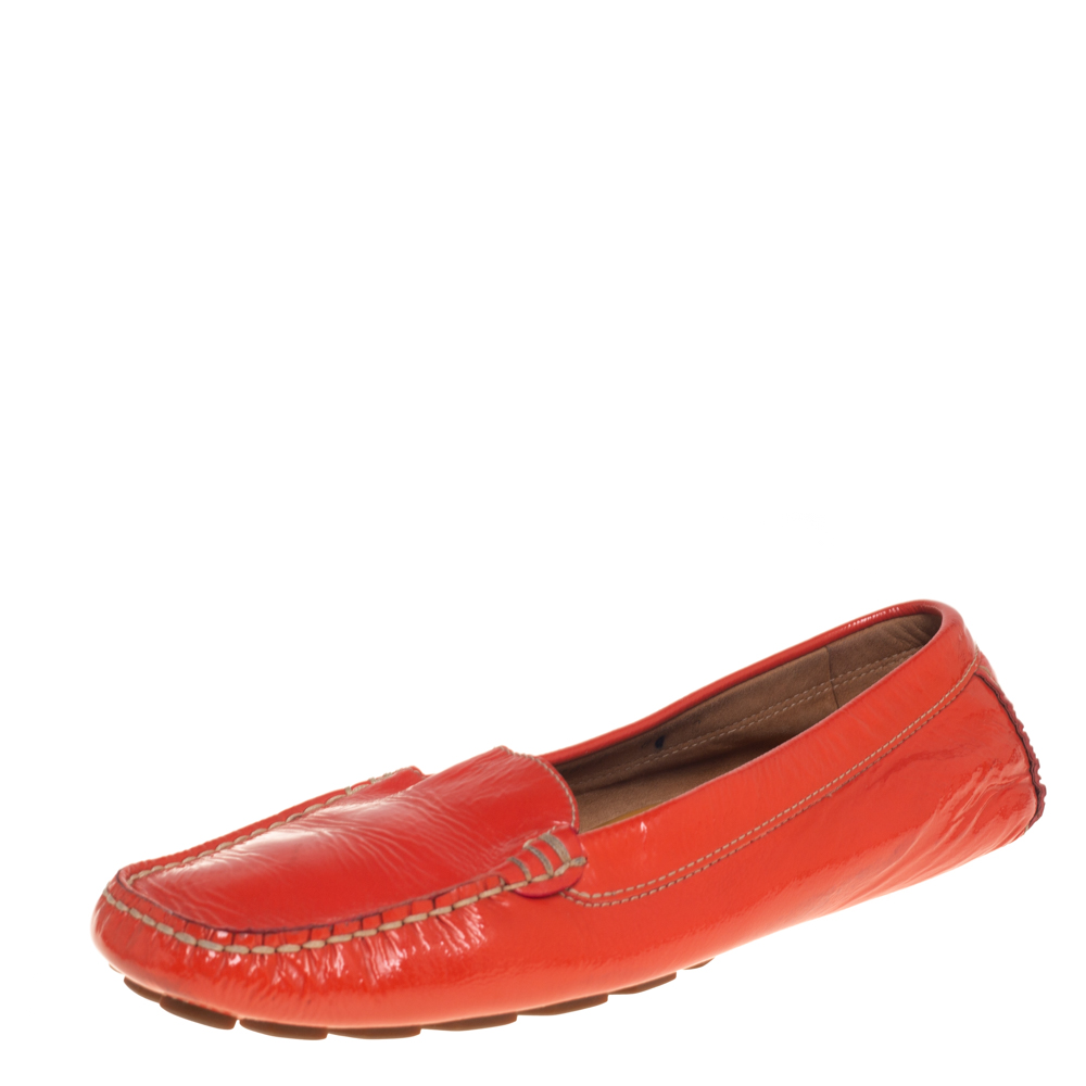 luxury-women-salvatore-ferragamo-used-shoes-p433631-006 Salvatore Ferragamo Orange Patent Leather Slip On Loafers Size 38.5