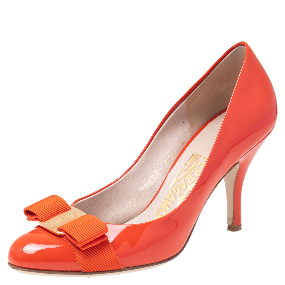 luxury-women-salvatore-ferragamo-used-shoes-p495642-002 Salvatore Ferragamo Orange Patent Leather Vara Bow Pumps Size 35.5