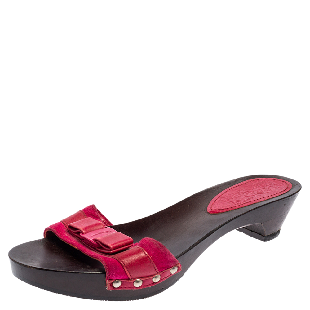 luxury-women-salvatore-ferragamo-used-shoes-p513886-004-2 Salvatore Ferragamo Magenta Suede and Leather Vara Bow Slide Sandals Size 36