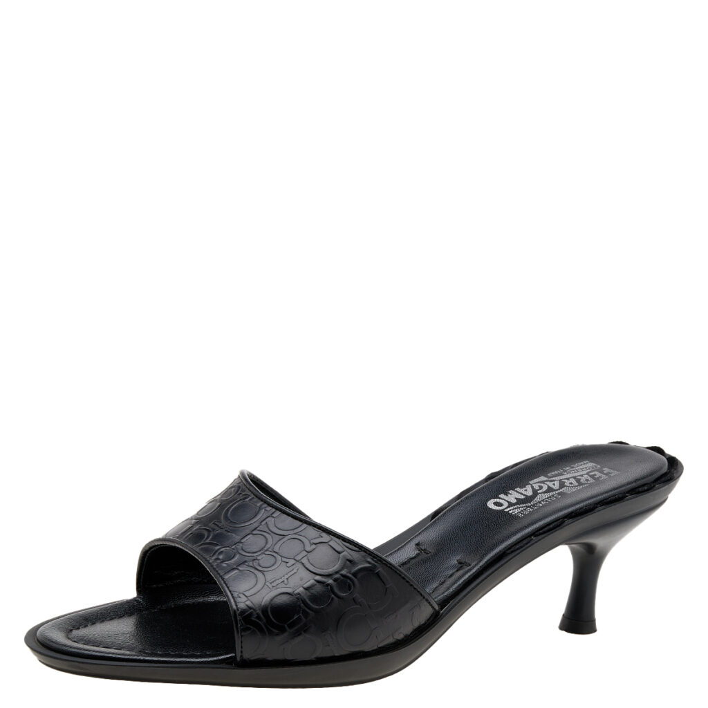luxury-women-salvatore-ferragamo-used-shoes-p616803-005-2 Salvatore Ferragamo Black Gancini Embossed Leather Slide Sandals Size 40
