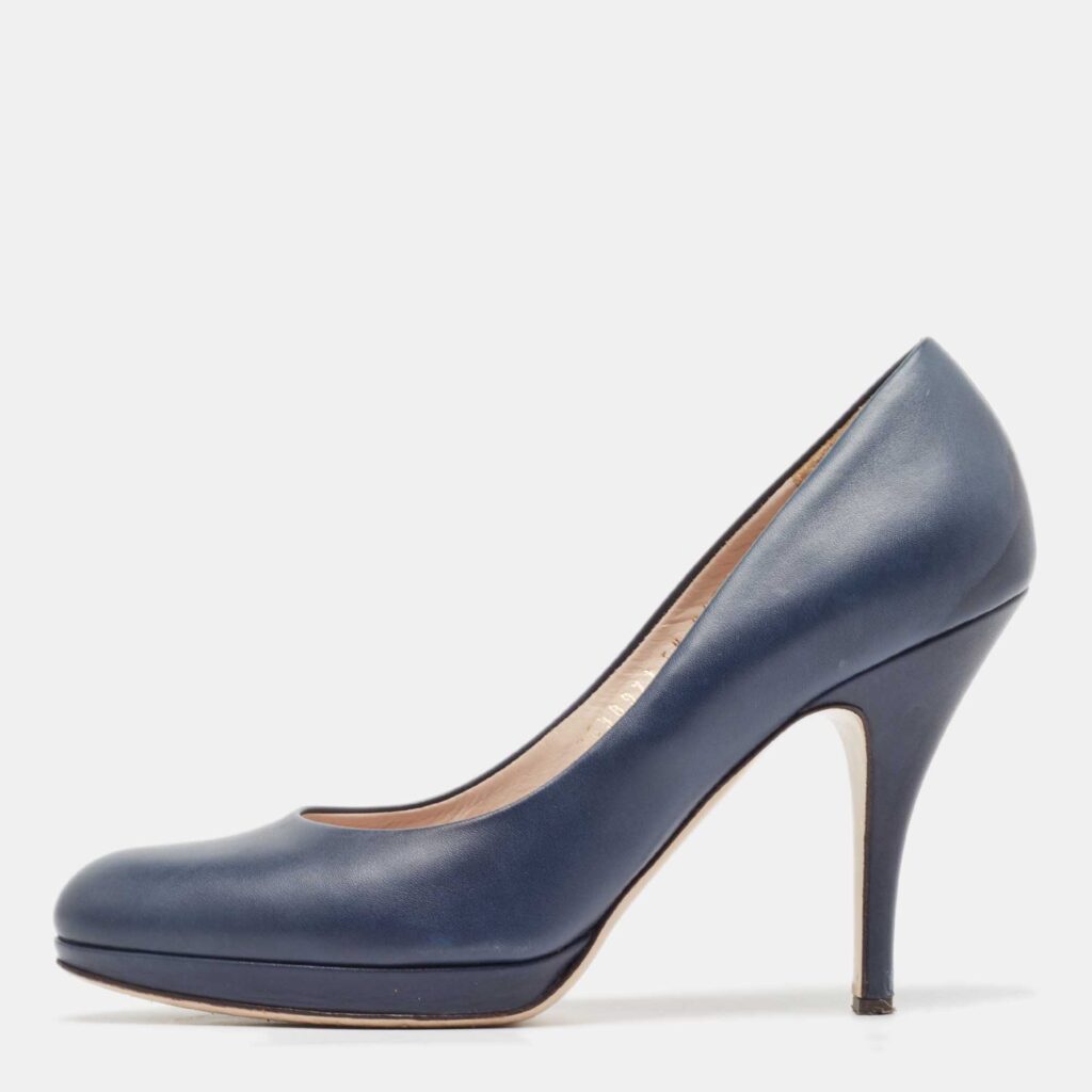 luxury-women-salvatore-ferragamo-used-shoes-p982183-003 Salvatore Ferragamo Navy Blue Leather Platform Pumps Size 40.5