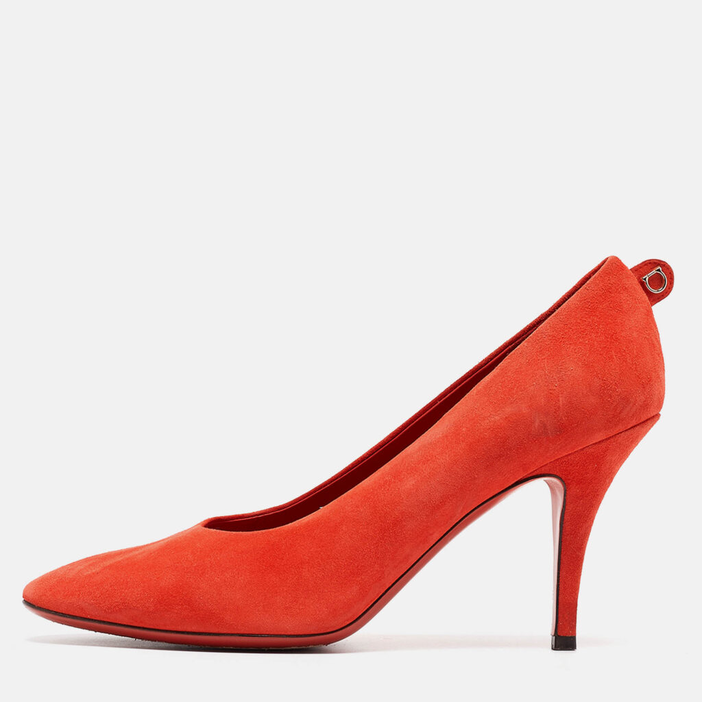 luxury-women-salvatore-ferragamo-used-shoes-p992388-010 Salvatore Ferragamo Orange Suede Round Toe Pumps Size 40