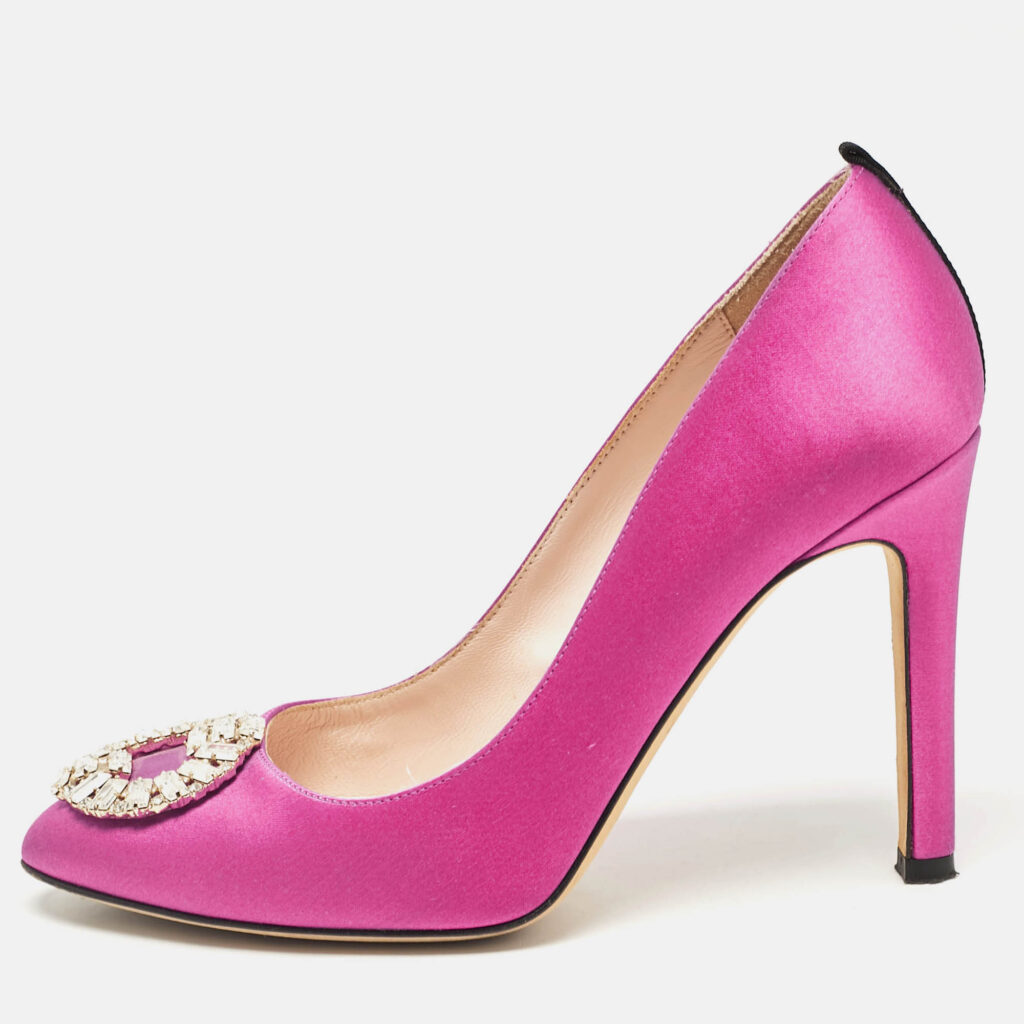 luxury-women-sarah-jessica-parker-used-shoes-p1081556-010 SJP Sarah Jessica Parker Pink Satin Crystal Embellished Pumps Size 37