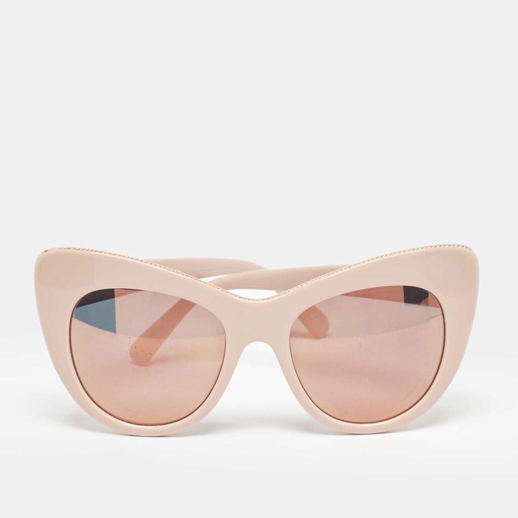 luxury-women-stella-mccartney-used-accessories-p1026438-001 Stella McCartney Beige/Black Chain Cate Eye Sunglasses