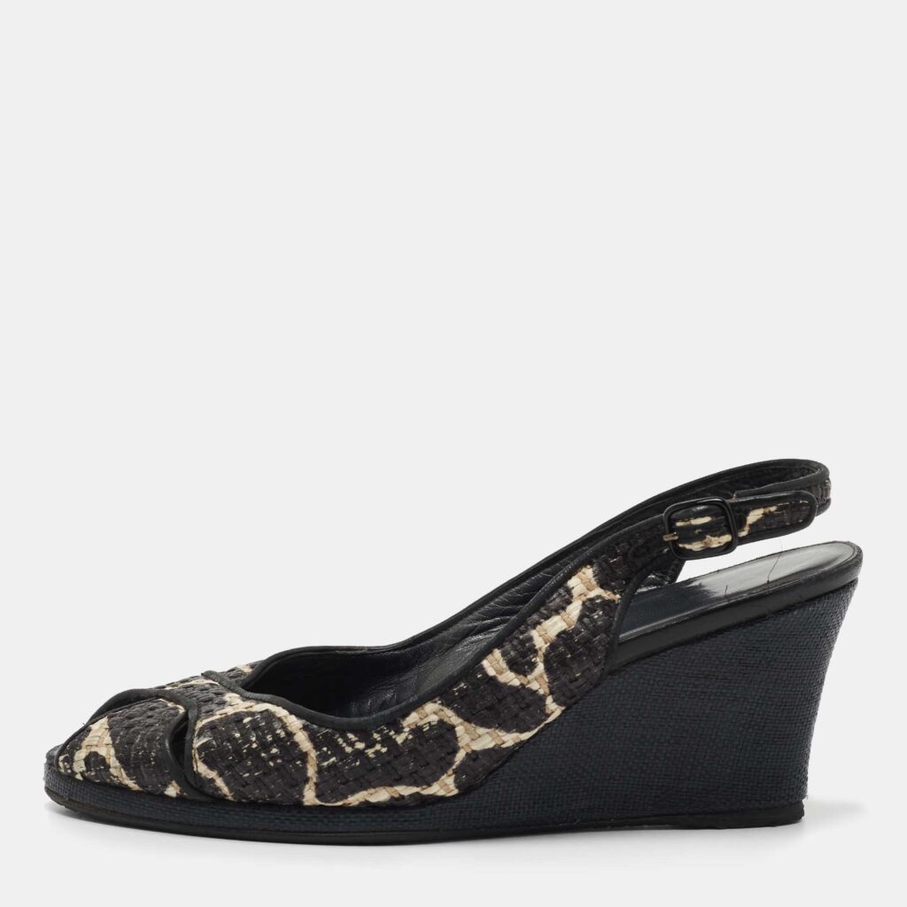 luxury-women-stuart-weitzman-used-shoes-p750759-003 Stuart Weitzman Black/White Raffia Wedge Sandals Size 40
