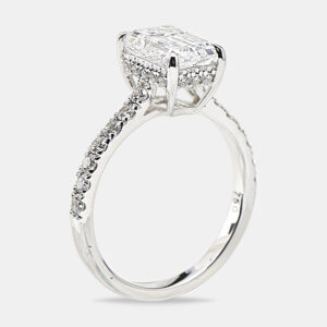 2.40 cts 18k white gold emerald cut; round brilliant lab grown diamonds ring size 52
