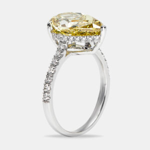 4.50 cts yellow pear and round lab grown diamond 18k white gold ring size 52