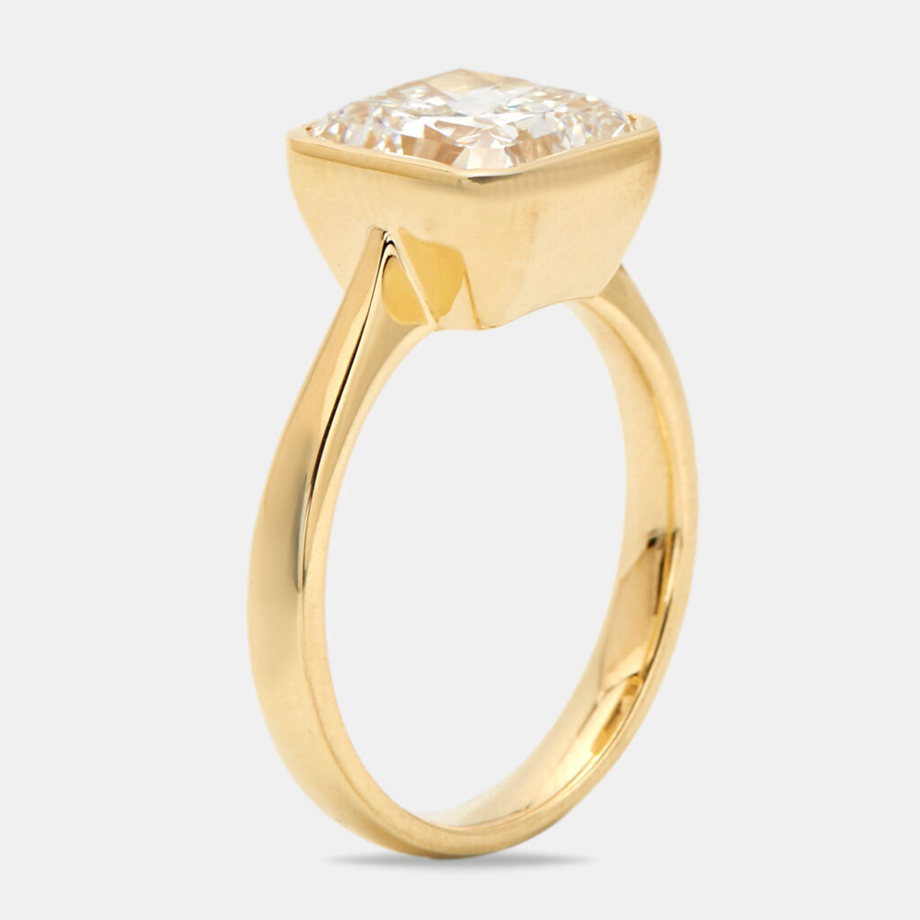 luxury-women-the-diamond-edit-new-fine-jewelry-p1165660-004.jpg 3.00 cts Square Radiant Brilliant Cut Lab Grown Diamond 18k Yellow Gold Ring Size 52