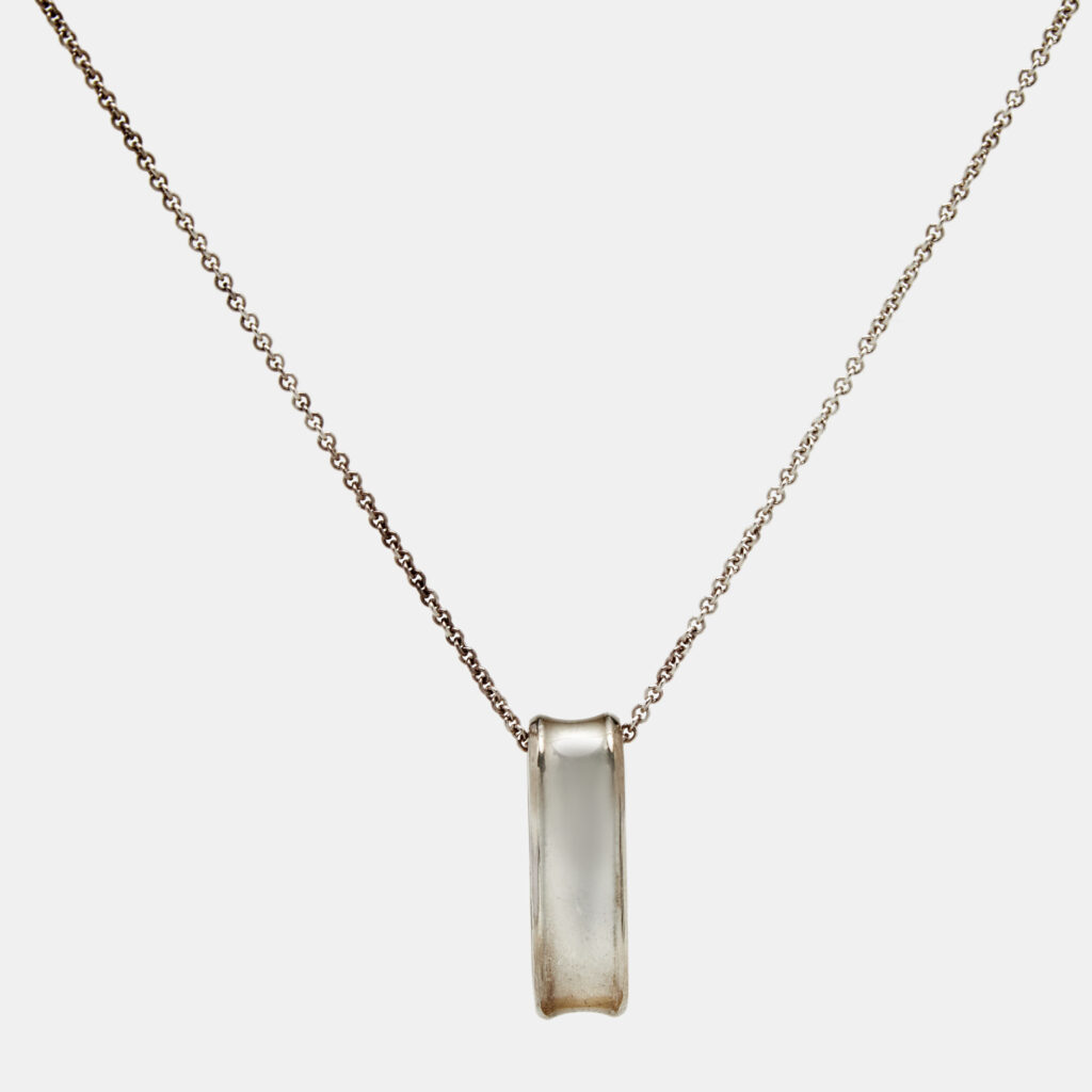 luxury-women-tiffany-co-used-accessories-p1158830-006 Tiffany & Co. 1837 Oval Loop Sterling Silver 925 Pendant Necklace