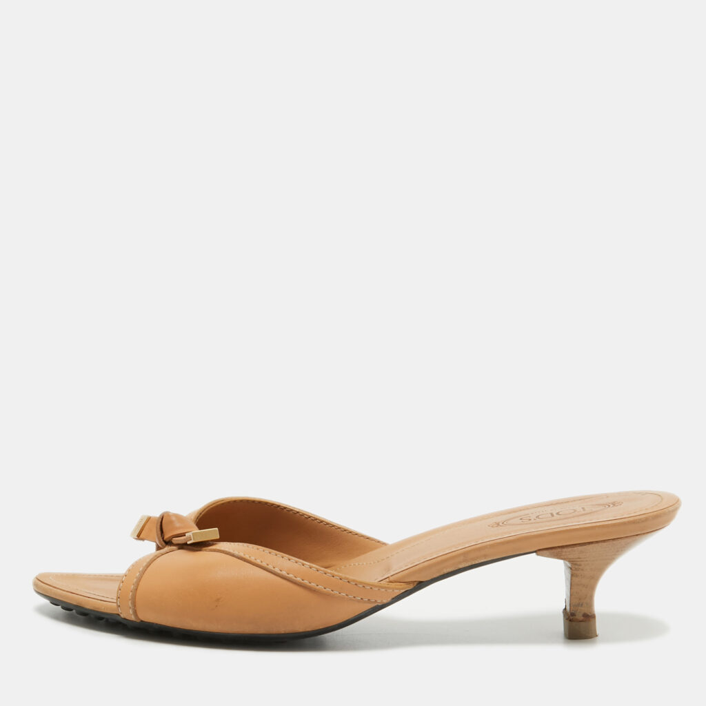 luxury-women-tods-used-shoes-p923087-001 Tod's Beige Leather Bow Slide Sandals Size 37.5