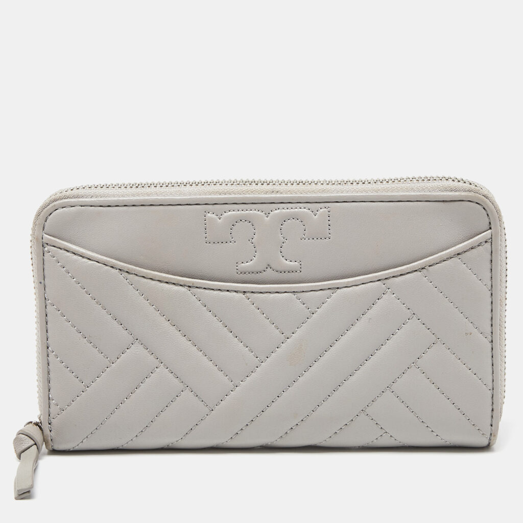 luxury-women-tory-burch-used-handbags-p912138-009 Tory Burch Grey Leather Alexa Continental Wallet