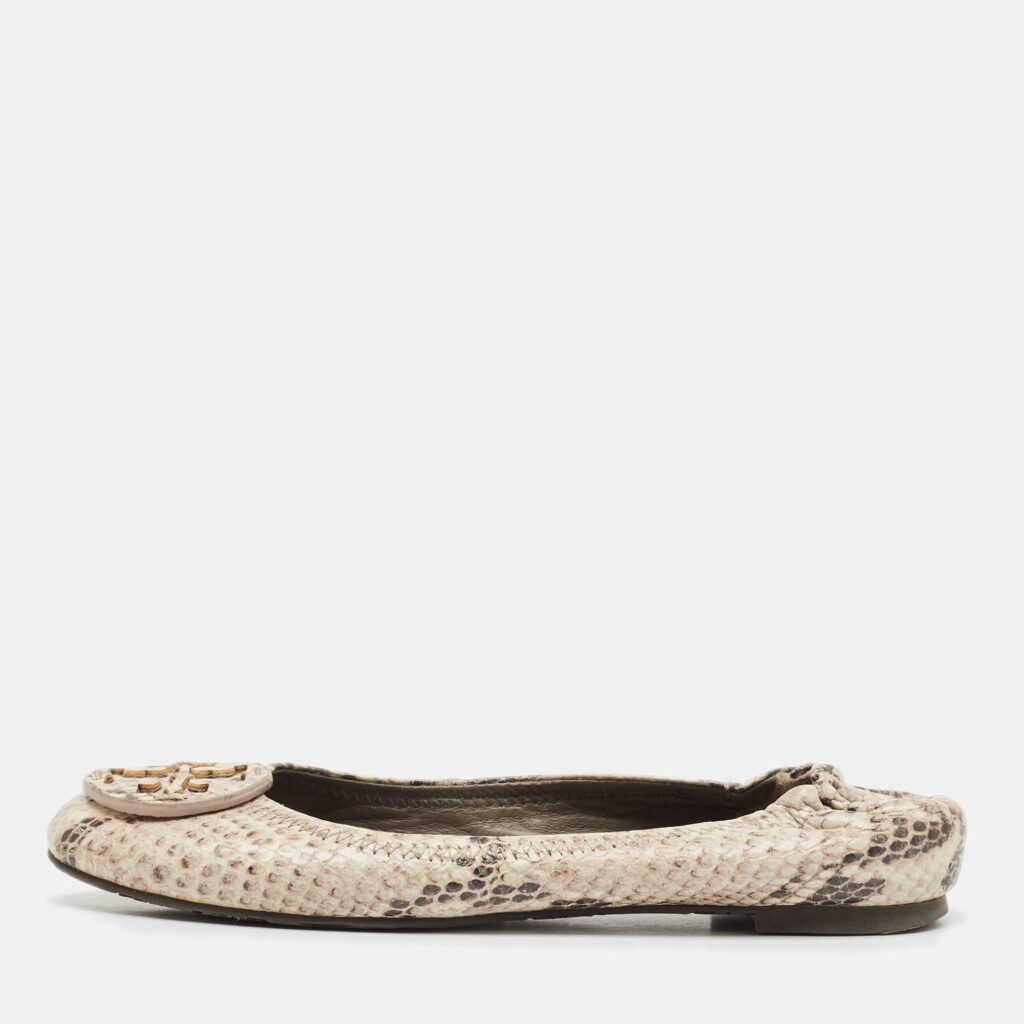 luxury-women-tory-burch-used-shoes-p1103990-003 Tory Burch Cream/Black Python Embossed Leather Reva Scrunch Ballet Flats Size 36