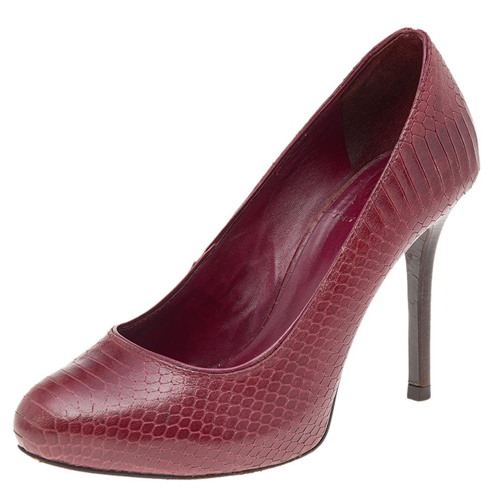 luxury-women-tory-burch-used-shoes-p569150-004-1 Tory Burch Burgundy Python Embossed Leather Pumps Size 35.5