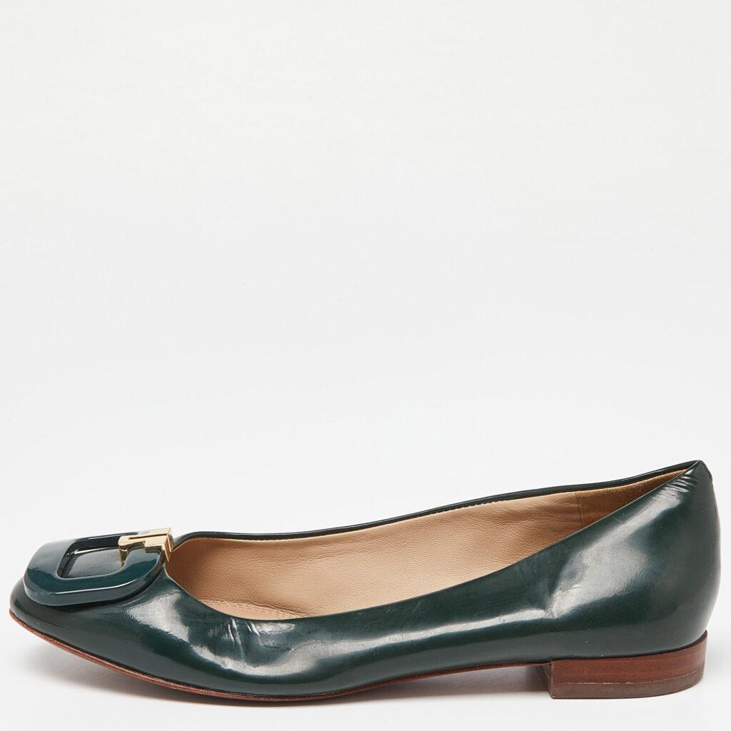 luxury-women-tory-burch-used-shoes-p900811-002 Tory Burch Green Patent Leather Ballet Flats Size 37