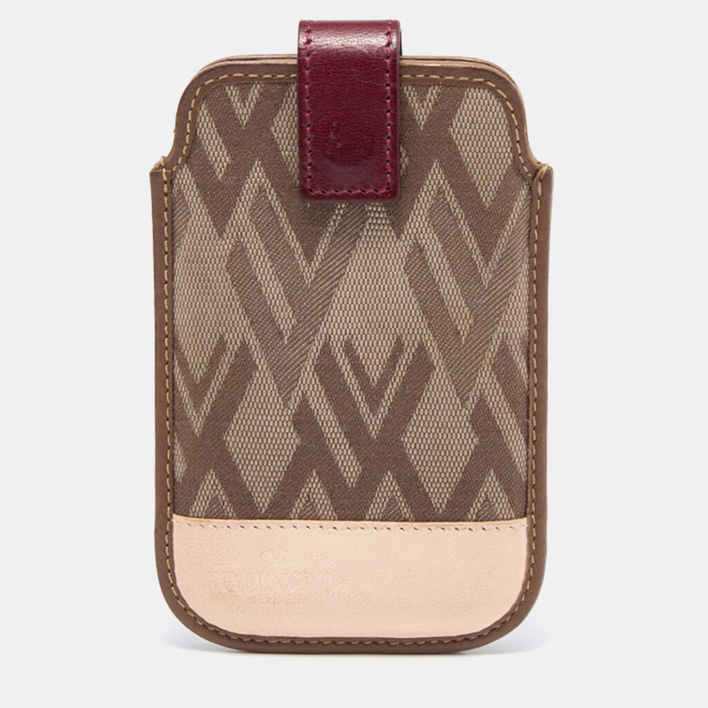 luxury-women-valentino-used-accessories-p798400-008 Valentino Tricolor V Print Fabric and Leather Flap Phone Cover