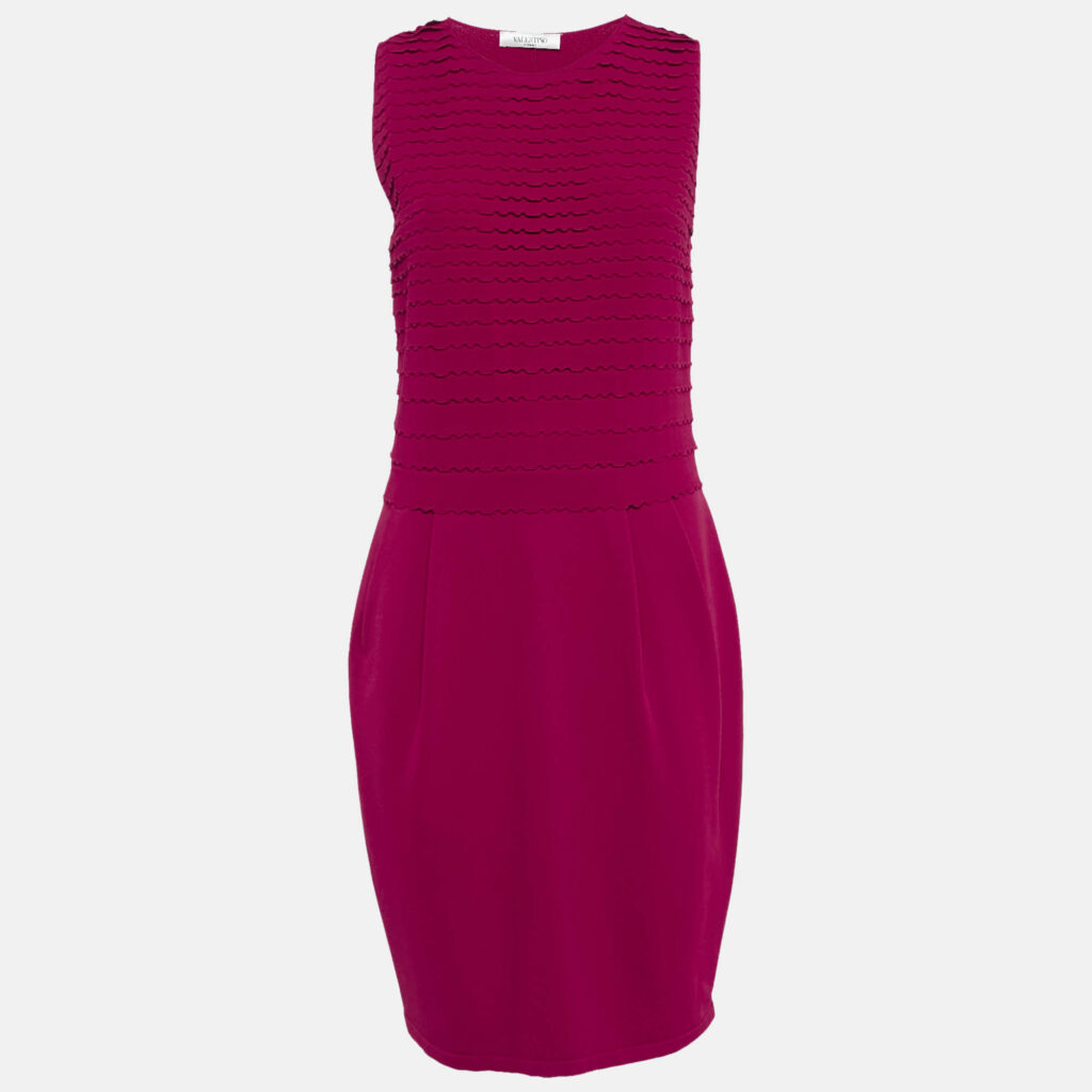 luxury-women-valentino-used-clothes-p1124134-001 Valentino Red Knit Ruffled Sleeveless Short Dress L