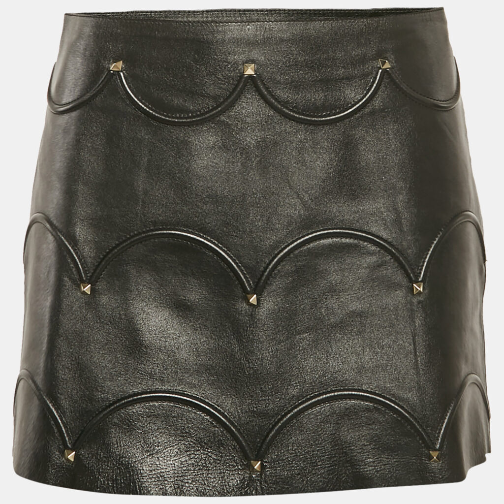 luxury-women-valentino-used-clothes-p1165531-002 Valentino Black Rockstud Leather Mini Skirt S