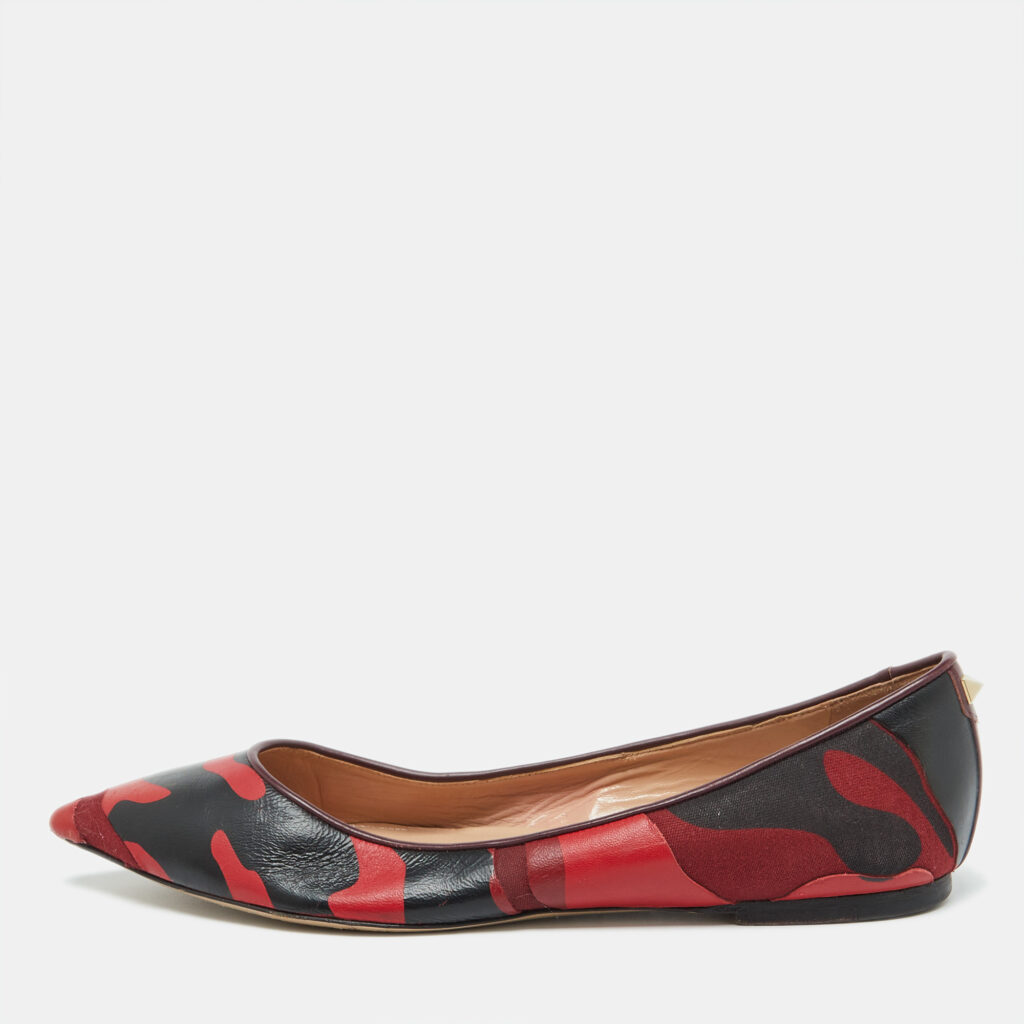 luxury-women-valentino-used-shoes-p1036039-001 Valentino Bicolor Camouflage Canvas and Leather Ballet Flats Size 40